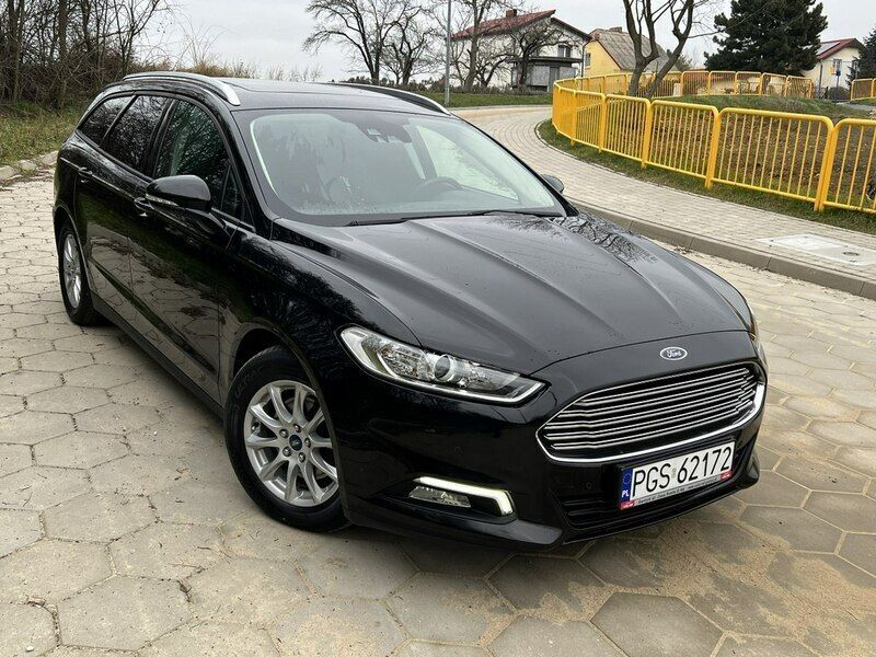 Czarny Używany 2018 Ford Mondeo Sedan/Limuzyna | 46 998 zł (Uczciwa cena) - Obraz 1/4