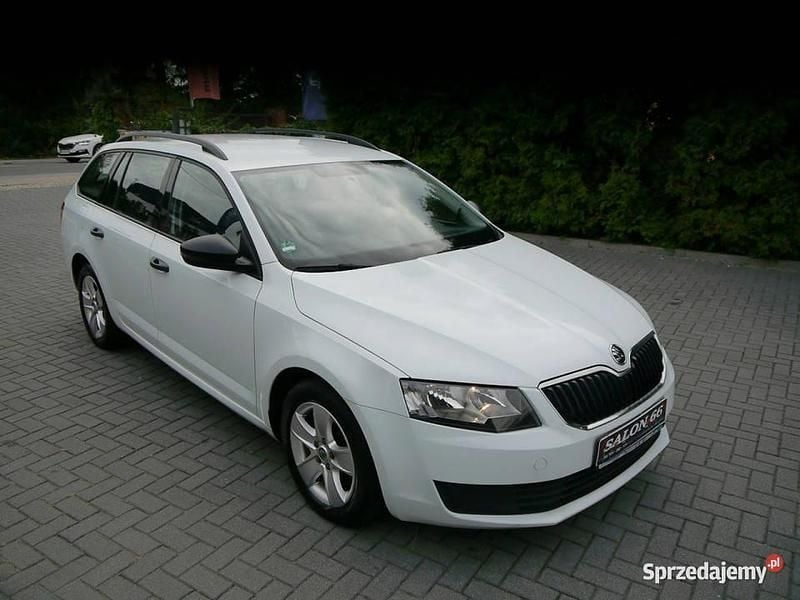 Używany Skoda Octavia 2015 Biały Kombi