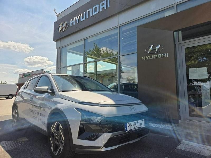 Beżowy Używany 2024 Hyundai Bayon SUV | 88 900 zł (Uczciwa cena) - Obraz 1/4