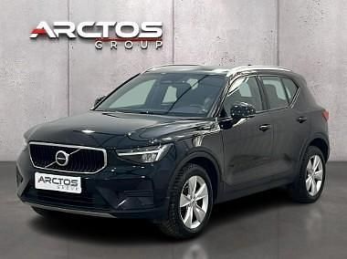 Używany Volvo XC40 Core 163 KM (119 kW) 2022 Czarny SUV