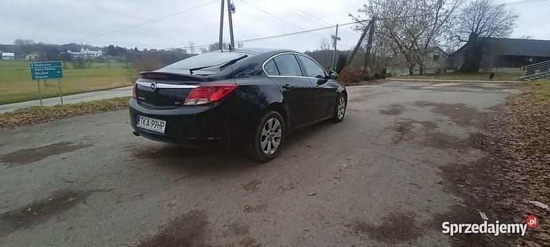 Używany Opel Insignia 2009 Czarny Hatchback