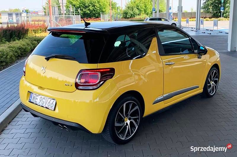 Używany 2015 Citroën DS3 | 38 000 zł - Obraz 1/4