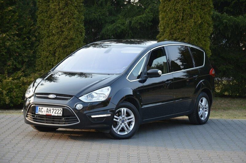 Czarny Używany 2013 Ford S-MAX S Minivan | 39 900 zł (Uczciwa cena) - Obraz 1/4