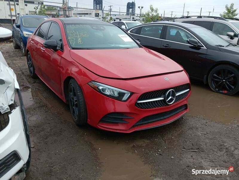 Używany 2019 Mercedes A220 AMG | 69 000 zł - Obraz 1/4