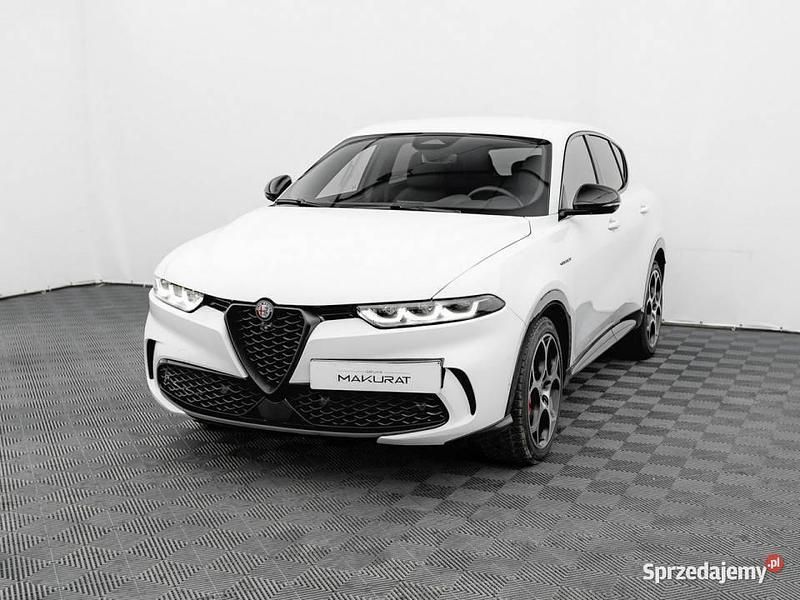 Biały Używany 2022 Alfa Romeo Tonale Veloce SUV | 133 700 zł - Obraz 1/4
