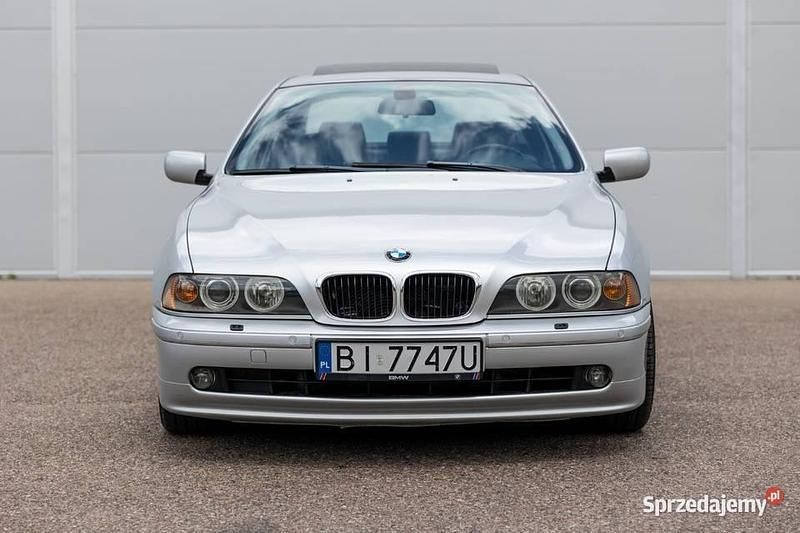 Srebrny Używany 2001 BMW 540 Sedan/Limuzyna | 44 800 zł - Obraz 1/4