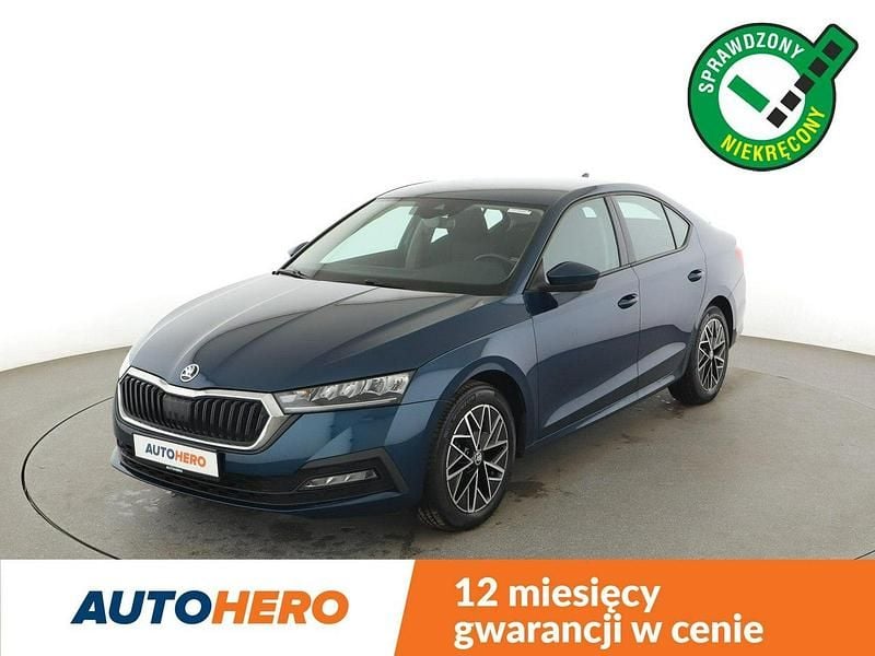Niebieski (metalik) Używany 2020 Skoda Octavia Sedan/Limuzyna | 77 600 zł (Uczciwa cena) - Obraz 1/3