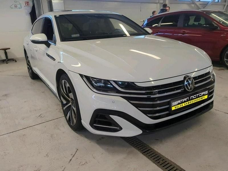 Używany VW Arteon 190 KM (139 kW) 2022 Biały (metalik) Kombi