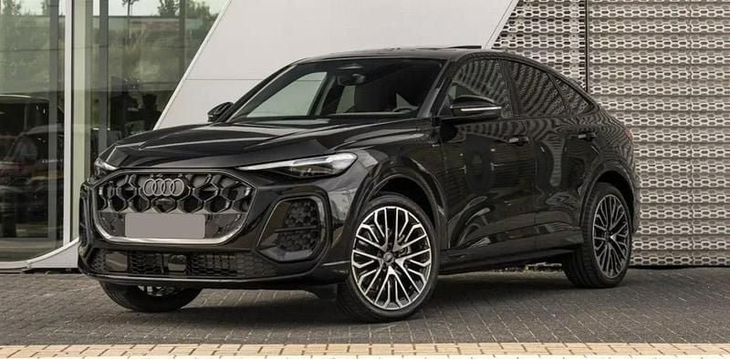 Czarny (metalik) Nowe 2025 Audi Q5 Sportback SUV | 269 175 zł (Dobra cena) - Obraz 1/4