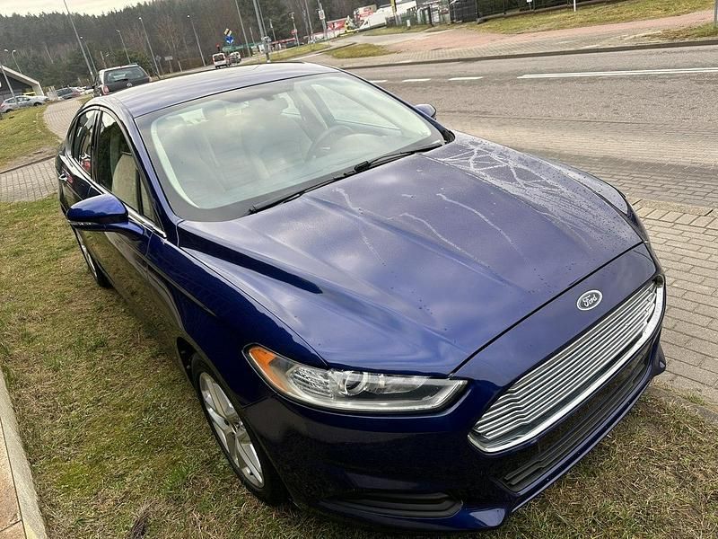 Używany Ford Mondeo 178 KM (130 kW) 2013 Niebieski (metalik) Sedan/Limuzyna