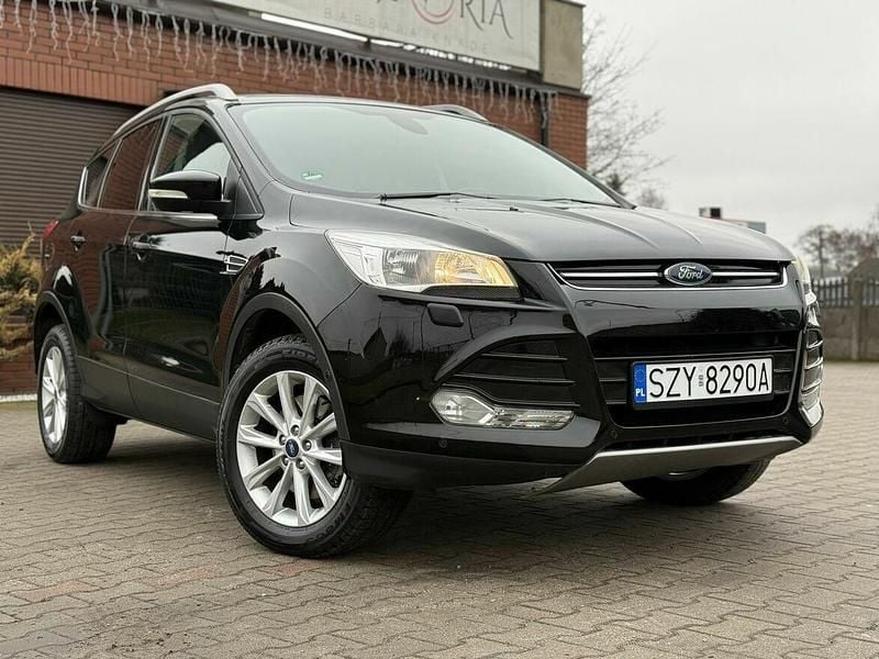 Używany Ford Kuga Titanium 2015 Czarny SUV