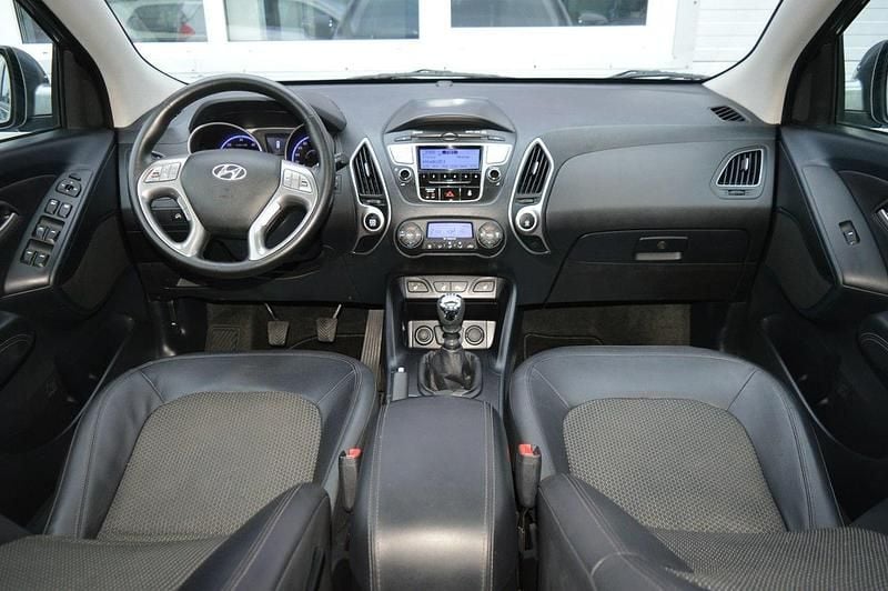 Używany Hyundai ix35 116 KM (85 kW) 2012 Szary SUV