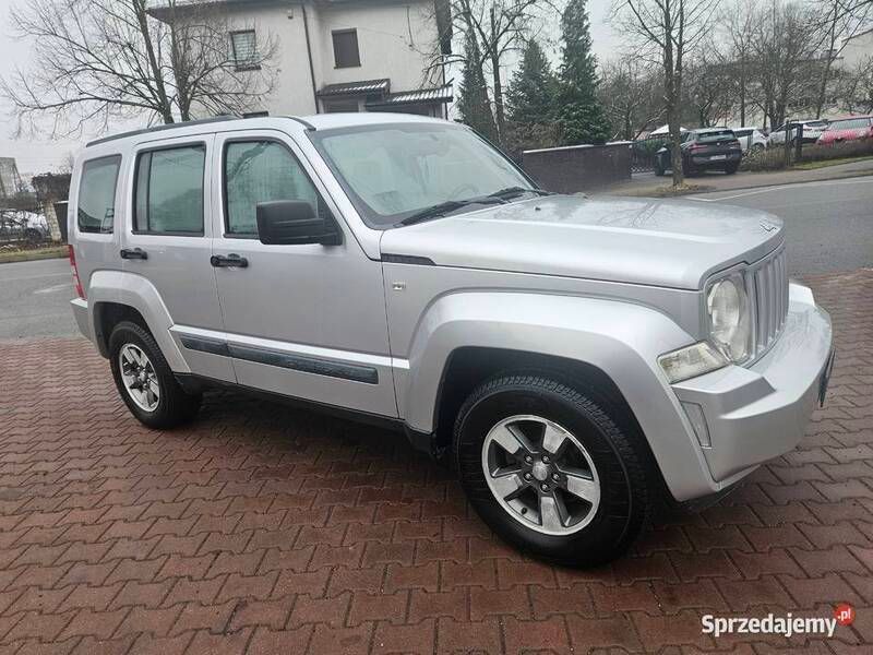 Używany 2009 Jeep Cherokee SUV | 35 000 zł - Obraz 1/4