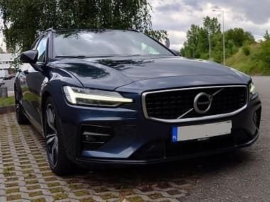 Niebieski Używany 2019 Volvo V60 Kombi | 81 900 zł (Dość drogi) - Obraz 1/4
