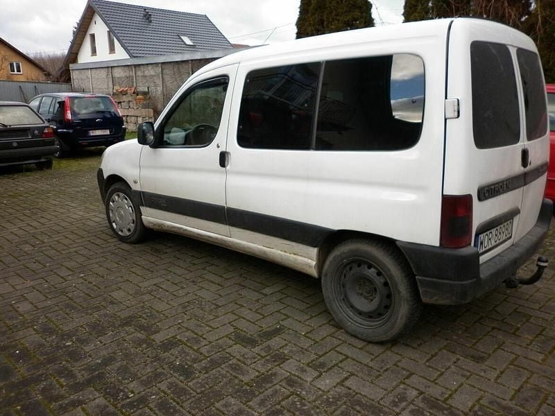 Używany Citroën Berlingo 2009 Biały Minivan