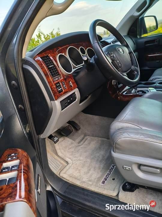 Używany Toyota Sequoia 2009 SUV