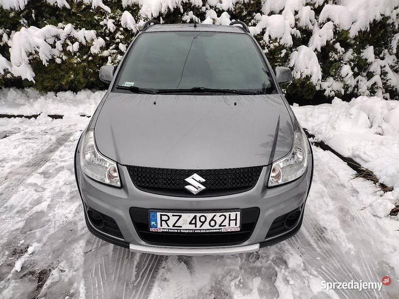 Szary Używany 2010 Suzuki SX4 Hatchback | 21 500 zł (Dobra cena) - Obraz 1/3
