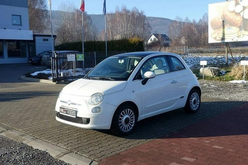 Biały Używany 2010 Fiat 500 Hatchback | 11 900 zł (Super Cena) - Obraz 1/4