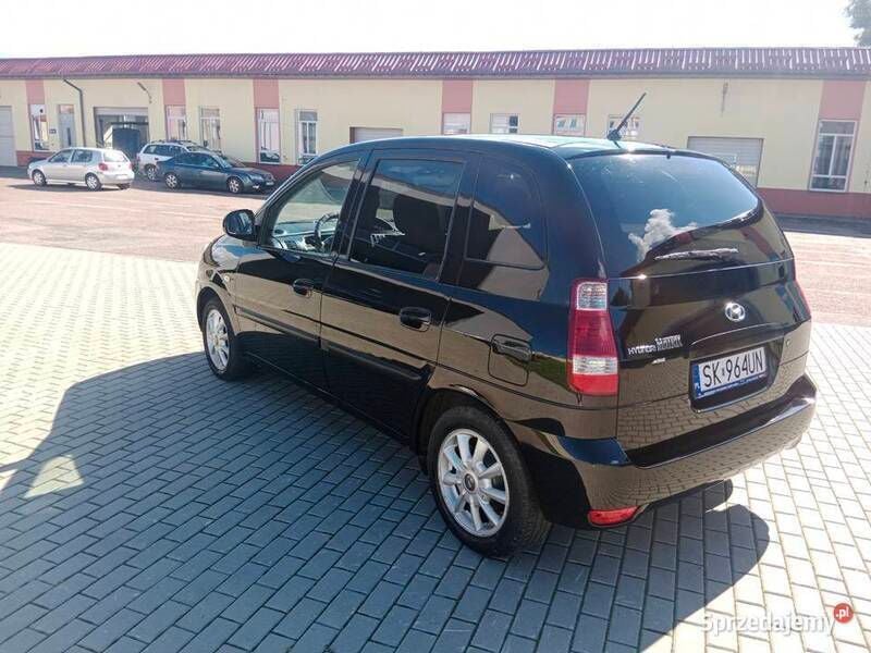 Używany 2009 Hyundai Matrix Minivan | 10 000 zł - Obraz 1/4