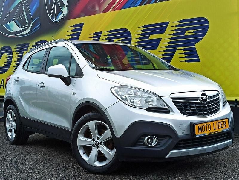 Srebrny Używany 2014 Opel Mokka SUV | 38 900 zł (Uczciwa cena) - Obraz 1/4
