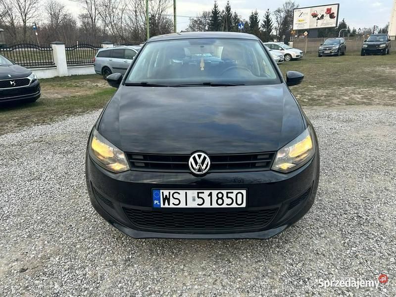 Czarny Używany 2012 VW Polo Hatchback | 17 900 zł (Dobra cena) - Obraz 1/4