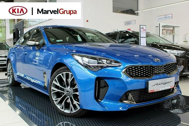 Używany Kia Stinger GT-Line 255 KM (187 kW) 2018 Niebieski Hatchback
