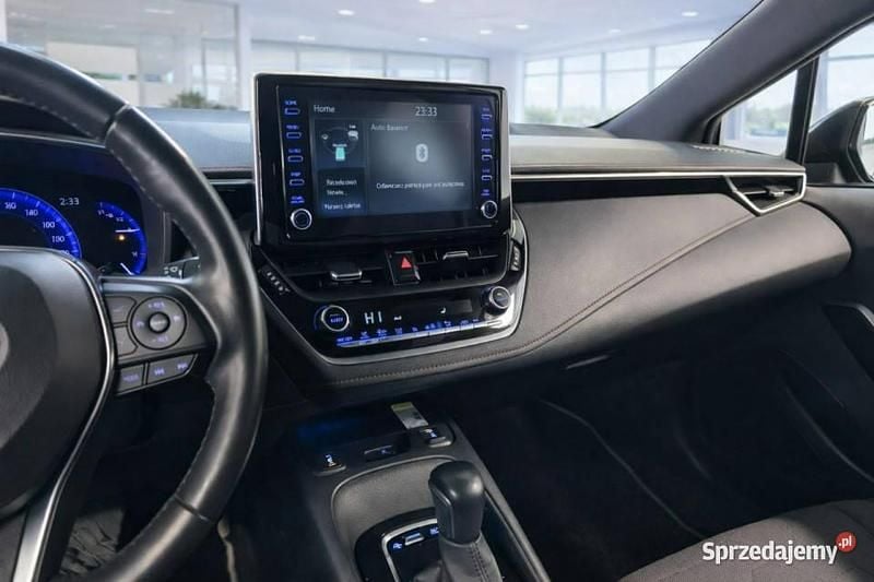 Używany Toyota Corolla 2020 Czarny Kombi