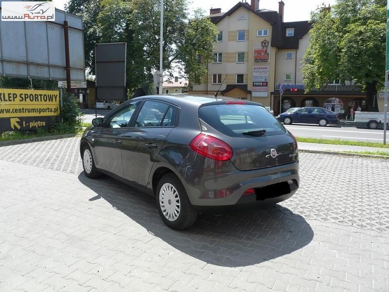 🚘 Kup Fiat Bravo 1.6 Olej napędowy 105 KM (2009) w Zamość