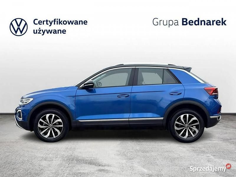 Niebieski Używany 2024 VW T-Roc SUV | 109 900 zł (Uczciwa cena) - Obraz 1/4