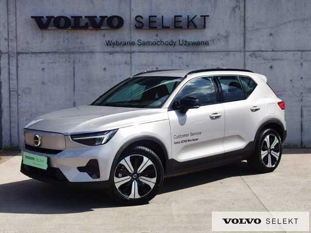 Srebrny Używany 2023 Volvo XC40 SUV | 164 900 zł (Dość drogi) - Obraz 1/3