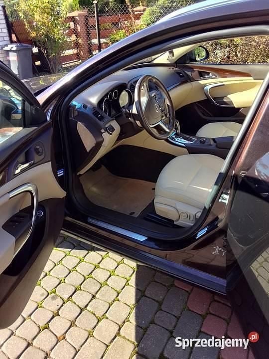 Używany 2011 Opel Insignia Sport Kombi | 17 000 zł (Dobra cena) - Obraz 1/4