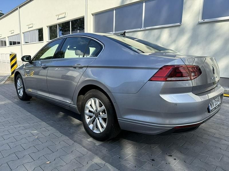 Używany VW Passat 150 KM (110 kW) 2022 Szary (metalik) Sedan/Limuzyna