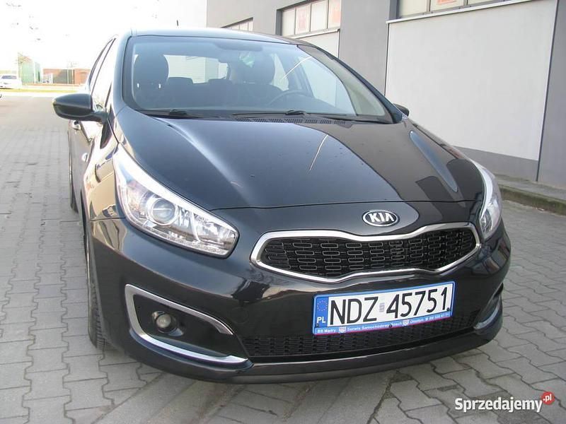 Używany 2016 Kia Ceed | 26 900 zł - Obraz 1/4