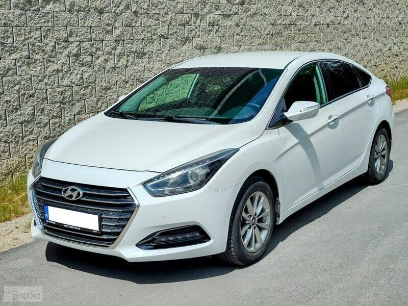 Biały Używany 2016 Hyundai i40 Sedan/Limuzyna | 45 500 zł (Uczciwa cena) - Obraz 1/4