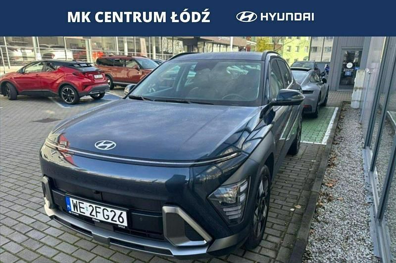 Granatowy Używany 2024 Hyundai Kona SUV | 117 900 zł (Drogi) - Obraz 1/4