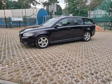 Czarny Używany 2008 Volvo V50 Kombi | 9900 zł (Uczciwa cena) - Obraz 1/4