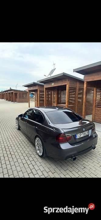 Używany BMW 330 2006
