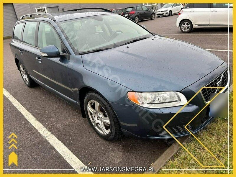 Używany Volvo V70 145 KM (106 kW) 2009 Niebieski Kombi