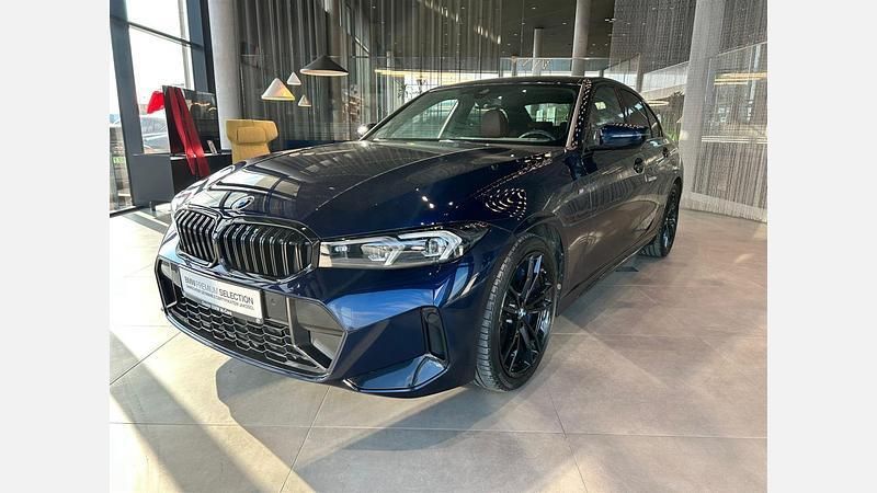 Niebieski tanzanite bmw individual metalizowany Używany 2024 BMW 330 Comfort Edition Sedan/Limuzyna | 239 900 zł - Obraz 1/3