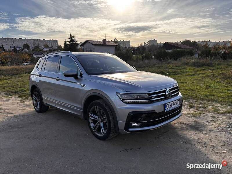 Srebrny Używany 2019 VW Tiguan Allspace SUV | 104 900 zł (Dobra cena) - Obraz 1/4