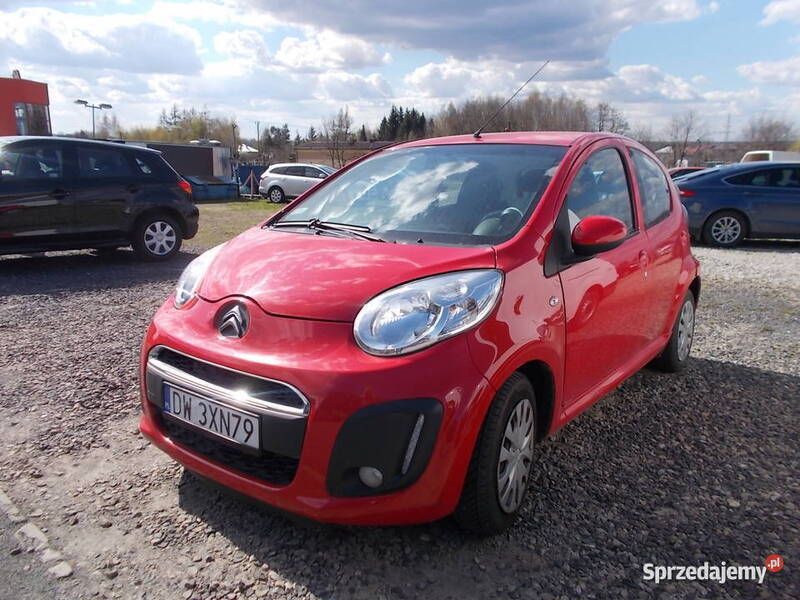 Czerwony Używany 2013 Citroën C1 Hatchback | 15 500 zł (Dobra cena) - Obraz 1/4