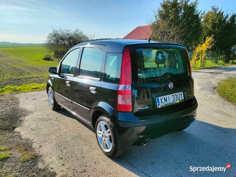 Czarny Używany 2012 Fiat Panda Hatchback | 9900 zł (Uczciwa cena) - Obraz 1/4