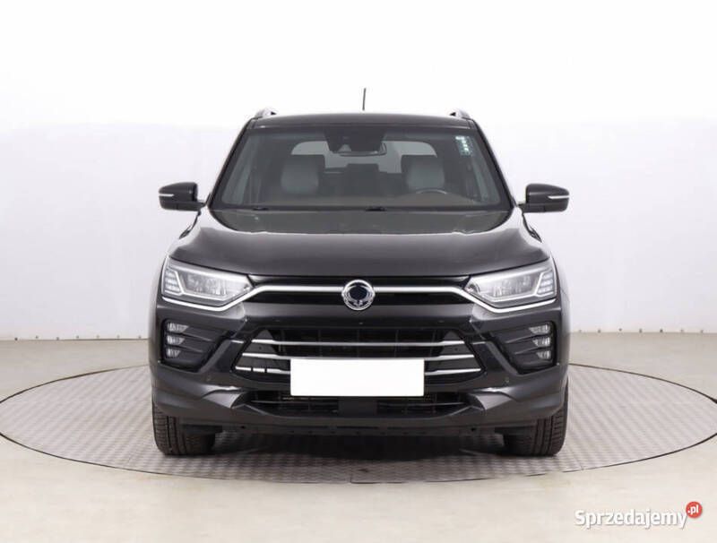 Czarny Używany 2019 Ssangyong Korando SUV | 69 999 zł (Dobra cena) - Obraz 1/4