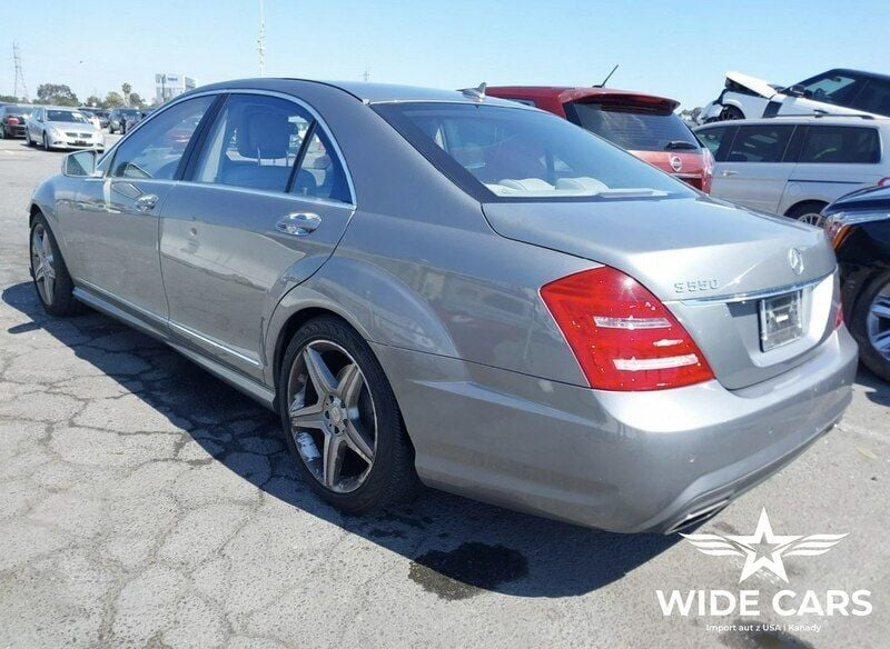 Szary Używany 2011 Mercedes S550 AMG Sedan/Limuzyna | 35 100 zł - Obraz 1/4