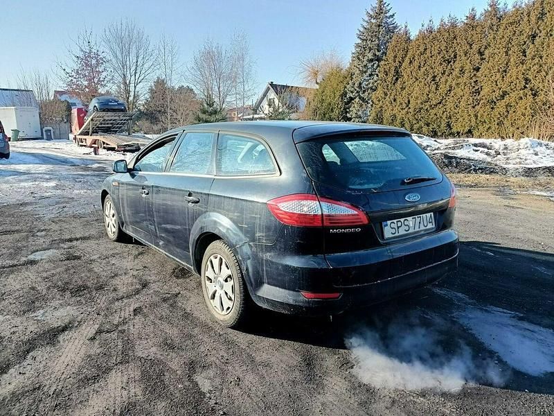 Używany Ford Mondeo 125 KM (91 kW) 2007 Czarny Kombi