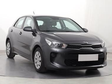 Szary Używany 2017 Kia Rio Hatchback | 38 499 zł (Uczciwa cena) - Obraz 1/4