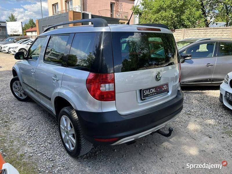 Używany Skoda Yeti 105 KM (77 kW) 2010 Srebrny SUV