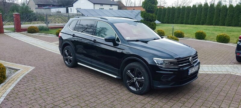 Czarny Używany 2019 VW Tiguan Allspace SUV | 84 900 zł (Dobra cena) - Obraz 1/4