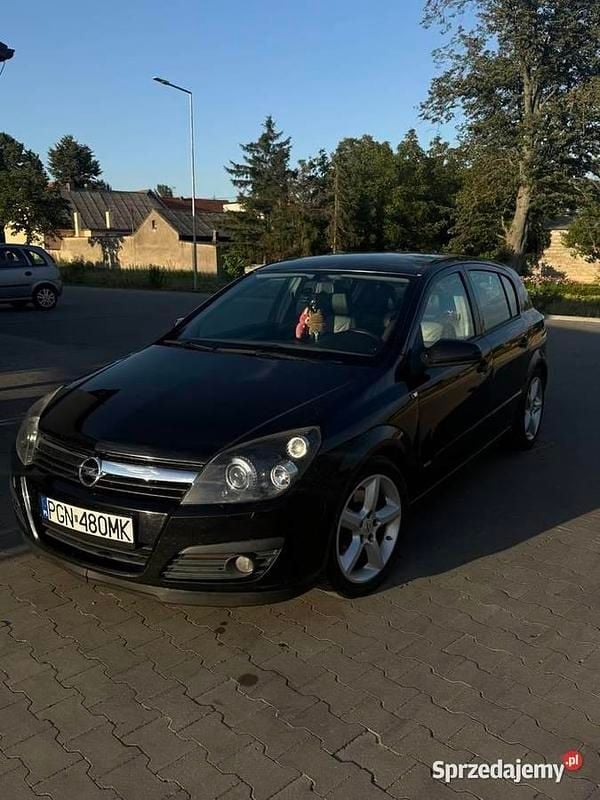 Używany 2006 Opel Astra | 10 500 zł (Dość drogi) - Obraz 1/4