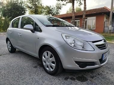 Srebrny (metalik) Używany 2008 Opel Corsa Hatchback | 4900 zł (Uczciwa cena) - Obraz 1/4
